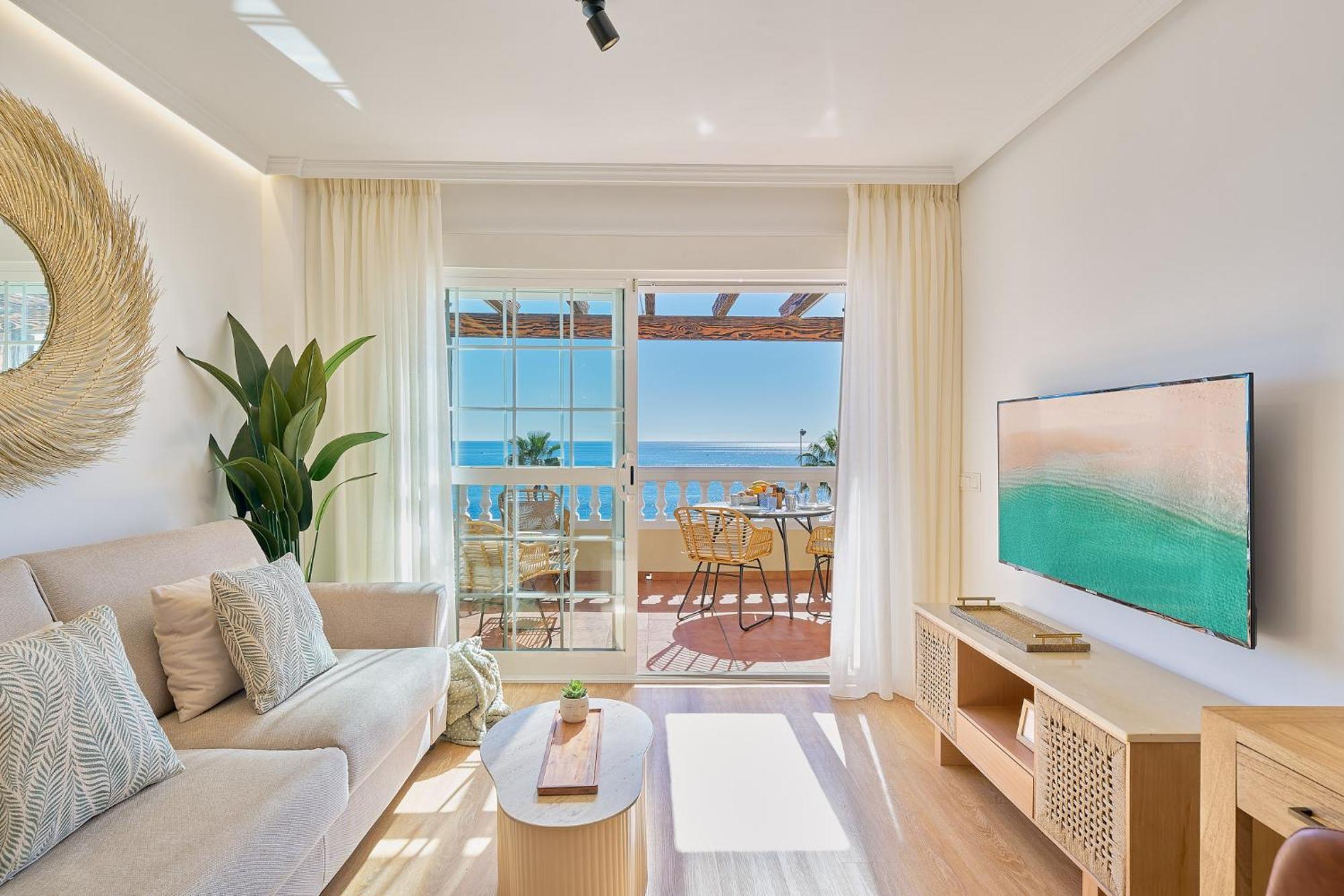 Sea La Vie By Lovely Rentals Benalmádena Kültér fotó